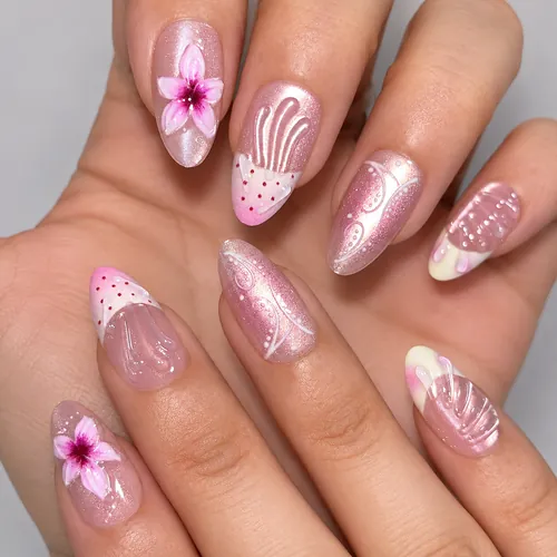 Embossed Seashell Cat Eye Short Almond Press-On Nails