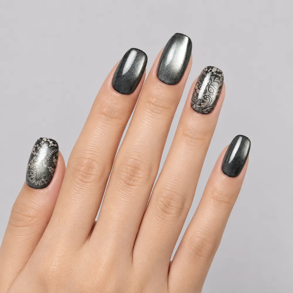 Silver-Gray Lace Cat Eye Short Oval Press-On Nails