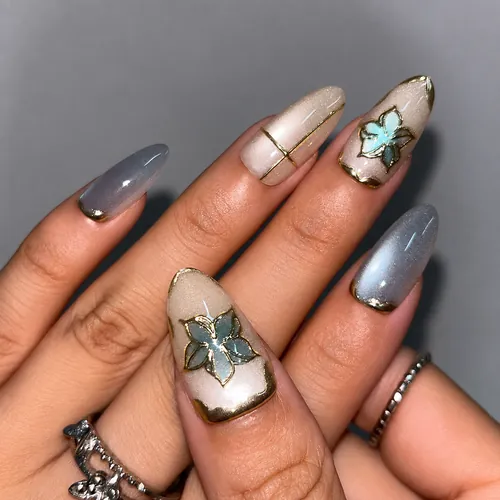 Misty Blue 3D Flower Cat Eye Short Almond Press-On Nails photo 4