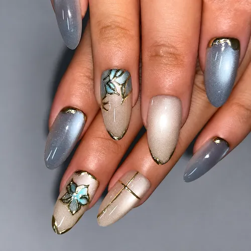 Misty Blue 3D Flower Cat Eye Short Almond Press-On Nails photo 5