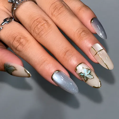 Misty Blue 3D Flower Cat Eye Short Almond Press-On Nails photo 6