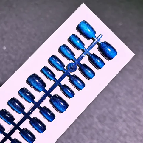 Solid Color Cat Eye Short Press-On Nails design 6