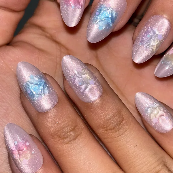 Embossed Floral Print Short Almond Press-On Nails photo 2