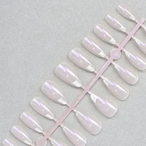 Aurora French Cat Eye Almond Press-On Nails design 2