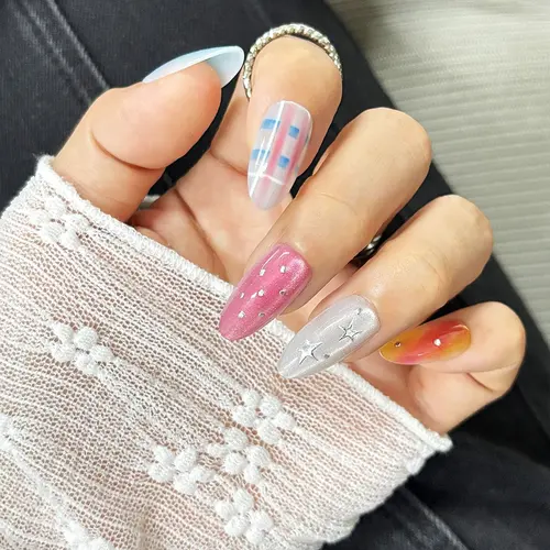 Colorful Blush Ombré Star Cat Eye Almond Press-On Nails photo 3