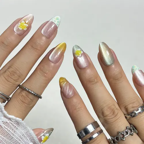 Fresh Flower French Ombré Cat Eye Short Almond Press-On Nails photo 6