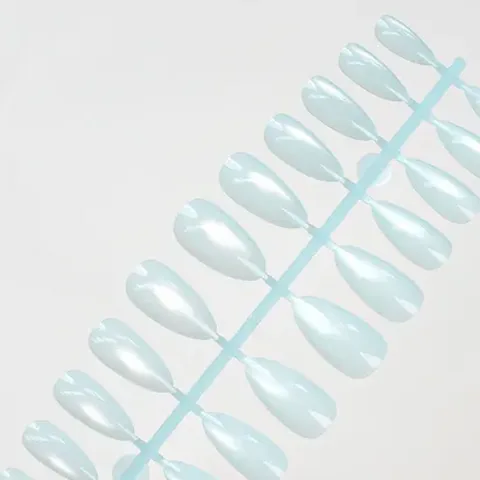 Glass-Bead Cat Eye Solid Color Almond Press-On Nails design 1