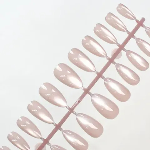 Glass-Bead Cat Eye Solid Color Almond Press-On Nails design 12