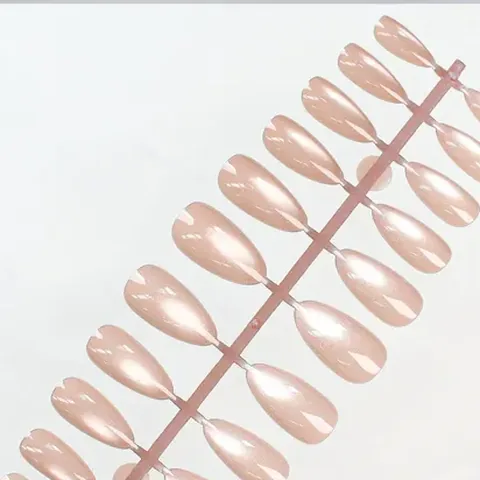 Glass-Bead Cat Eye Solid Color Almond Press-On Nails design 15