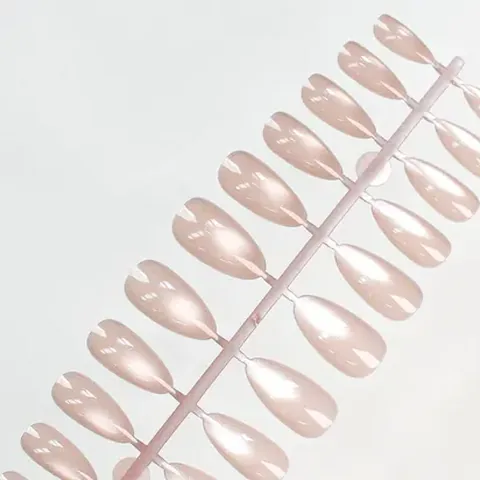 Glass-Bead Cat Eye Solid Color Almond Press-On Nails design 5