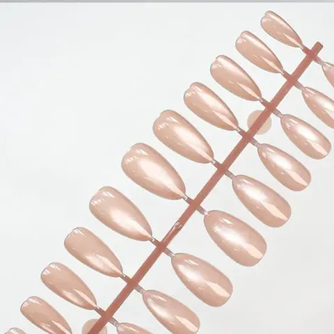 Glass-Bead Cat Eye Solid Color Almond Press-On Nails design 6