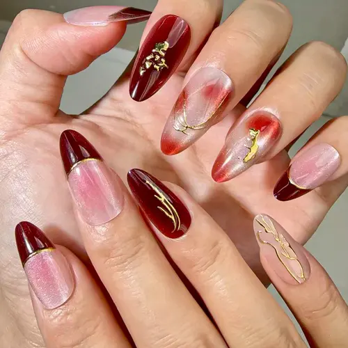Flower Gold Foil French Almond Press-On Nails photo 4