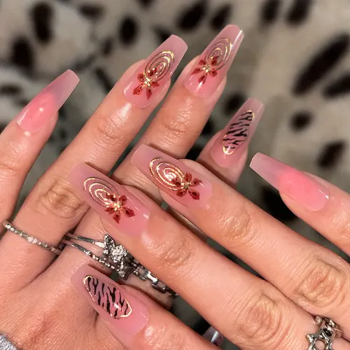 Leopard and Flower Gold Foil Ombré Medium Square Press-On Nails photo 2