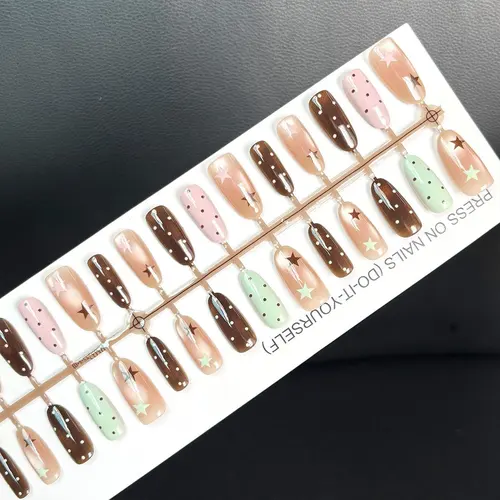 Maillard Brown Star Cat Eye Medium Oval Press-On Nails photo 6