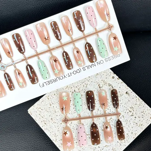Maillard Brown Star Cat Eye Medium Oval Press-On Nails photo 7