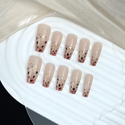Nude Ombré Leopard Gold Foil Medium Square Press-On Nails photo 5