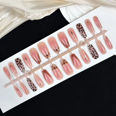 Ombré Leopard Gold Foil Medium Square Press-On Nails design 1
