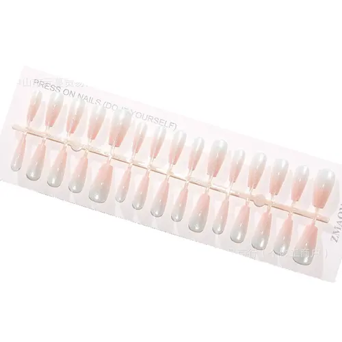 Peach Soda Ombré Cat Eye Medium Square Press-On Nails photo 4