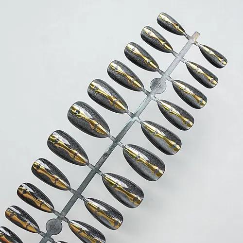 Skull Gold Foil Cat Eye Halloween Almond Press-On Nails photo 4